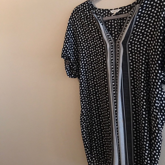 Max Studio Blouse, Worn a couple of times - Picture 3 of 4